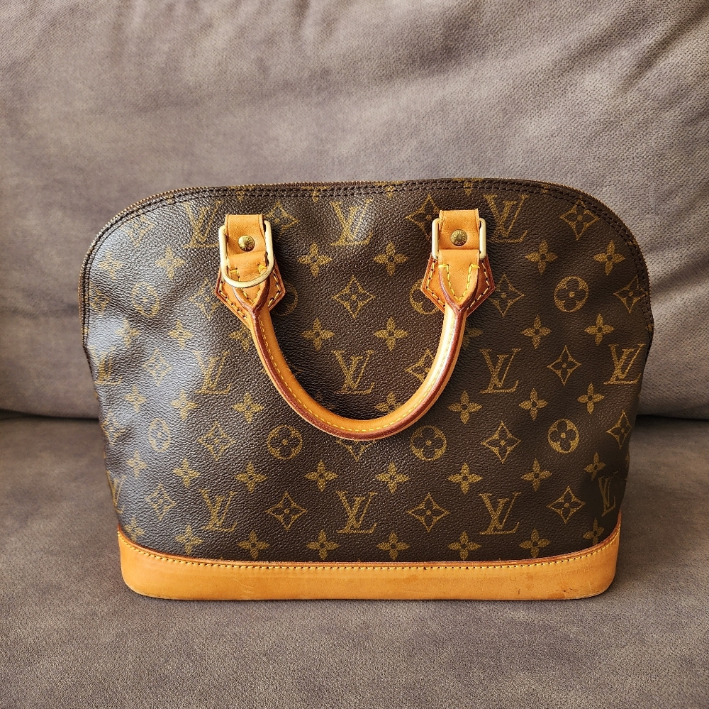 Louis Vuitton Alma PM Monogram Authentic